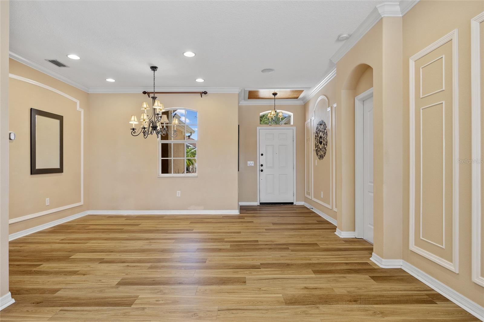 Image 4 of 48 For 2871 Suncoast Lakes Boulevard