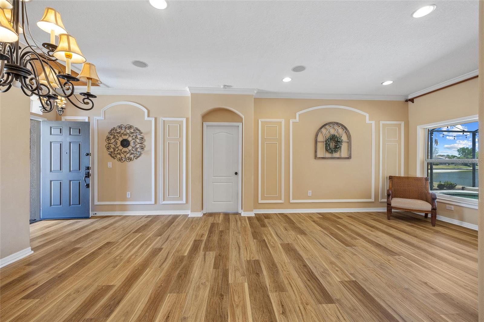 Image 7 of 48 For 2871 Suncoast Lakes Boulevard