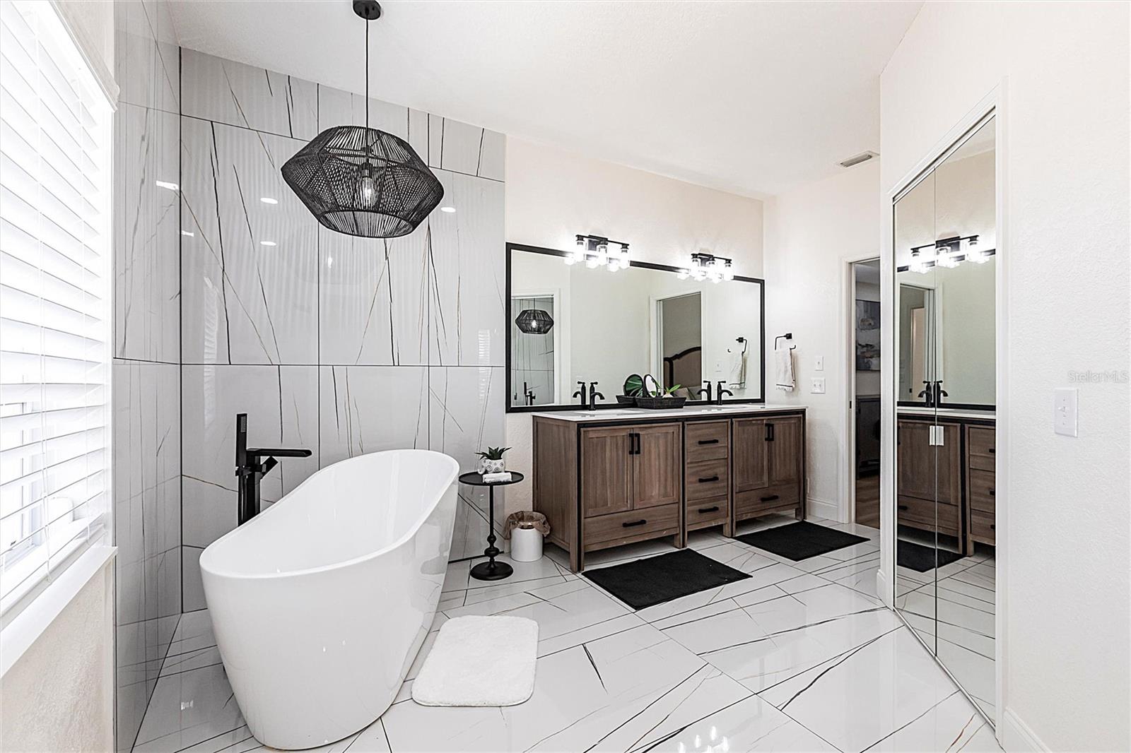 Image 21 of 50 For 1711 Boca Raton Court