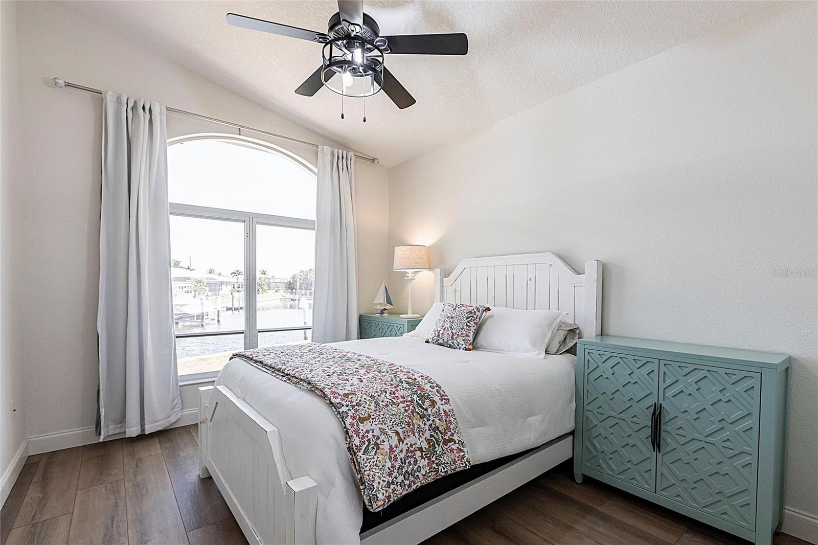 Image 24 of 50 For 1711 Boca Raton Court