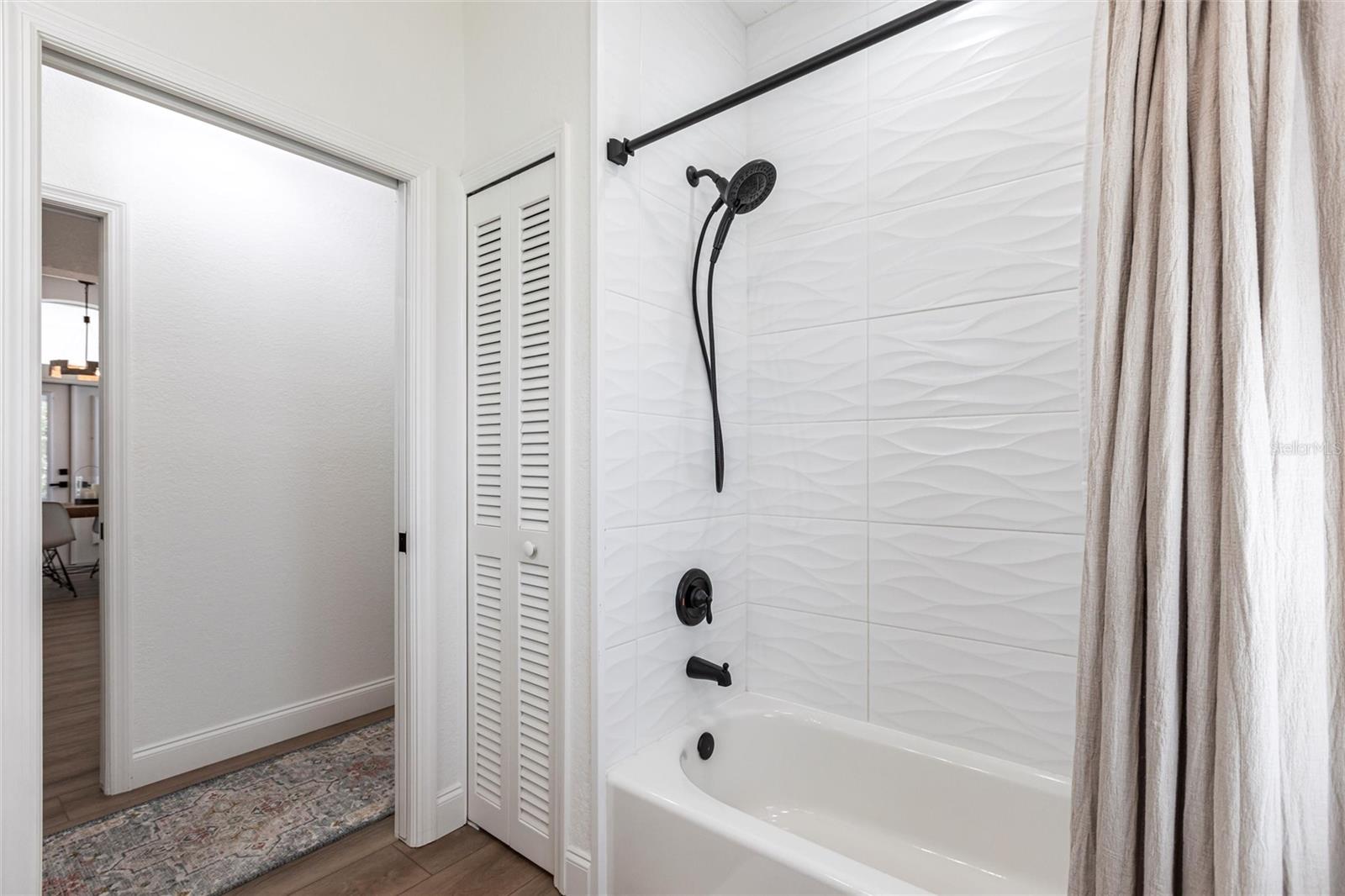 Image 27 of 50 For 1711 Boca Raton Court