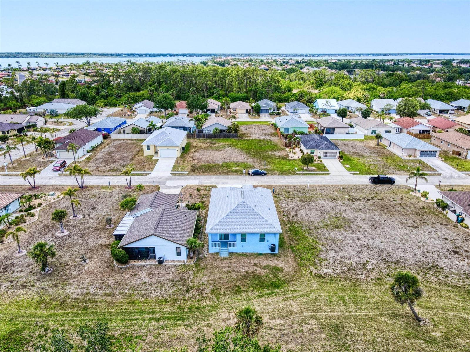Image 40 of 48 For 4285 Oak Terrace Circle
