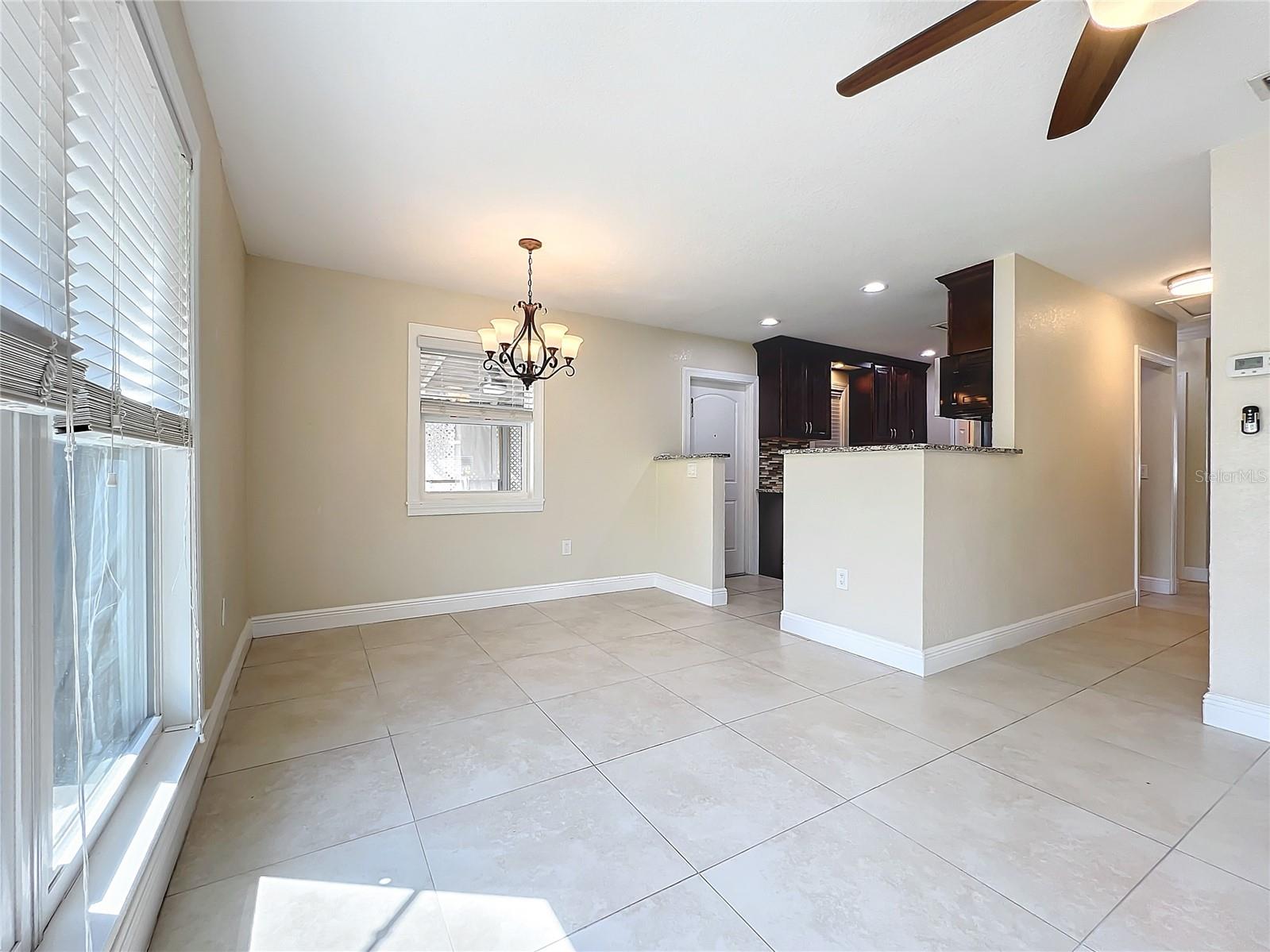 Image 11 of 53 For 21402 Meehan Avenue