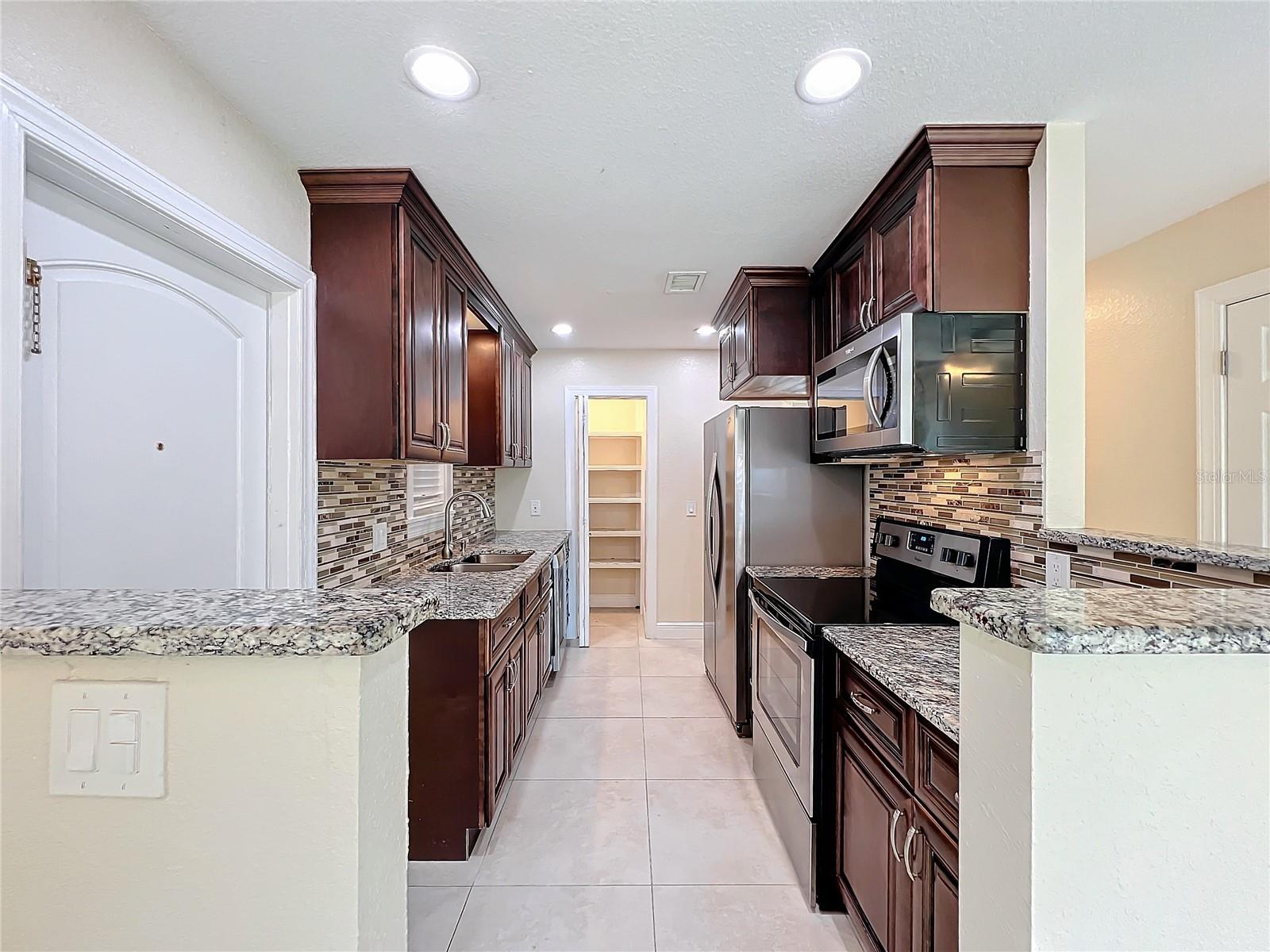 Image 15 of 53 For 21402 Meehan Avenue