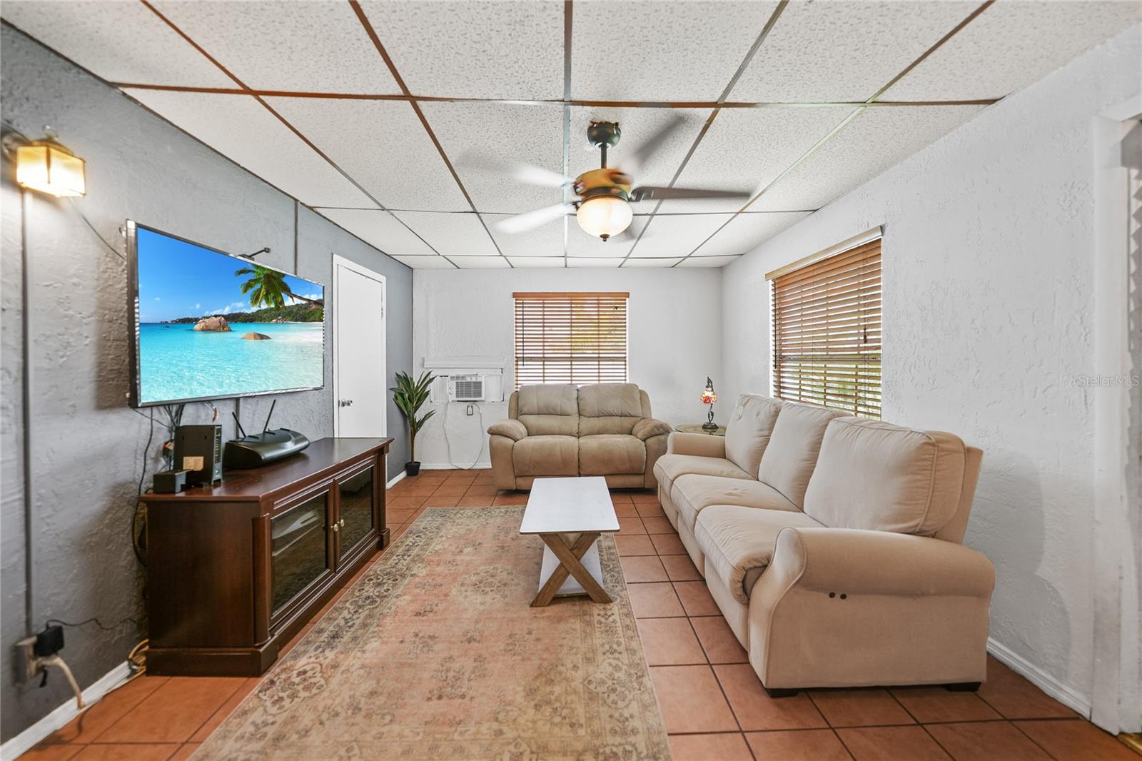 Image 16 of 38 For 2321 Dallas Street