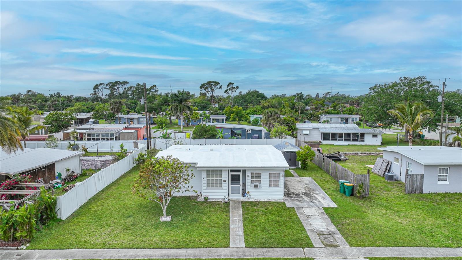 Image 4 of 38 For 2321 Dallas Street