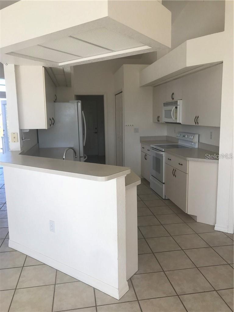 Image 7 of 16 For 3762 Whippoorwill Boulevard
