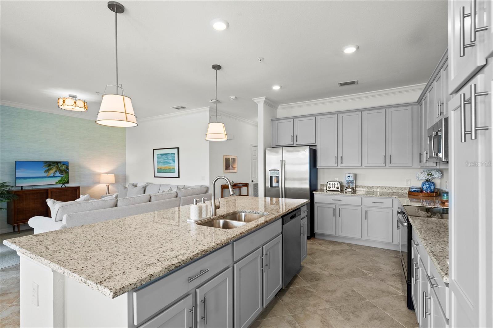 Image 10 of 61 For 14061 Heritage Landing Boulevard 445