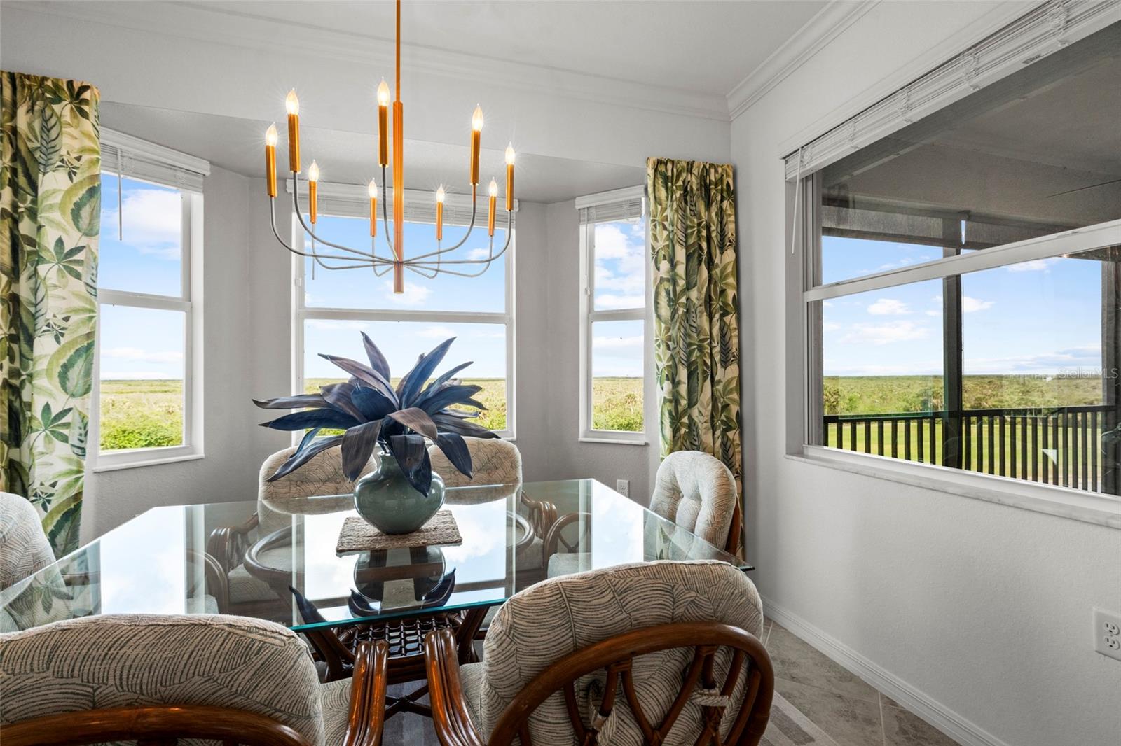 Image 12 of 61 For 14061 Heritage Landing Boulevard 445