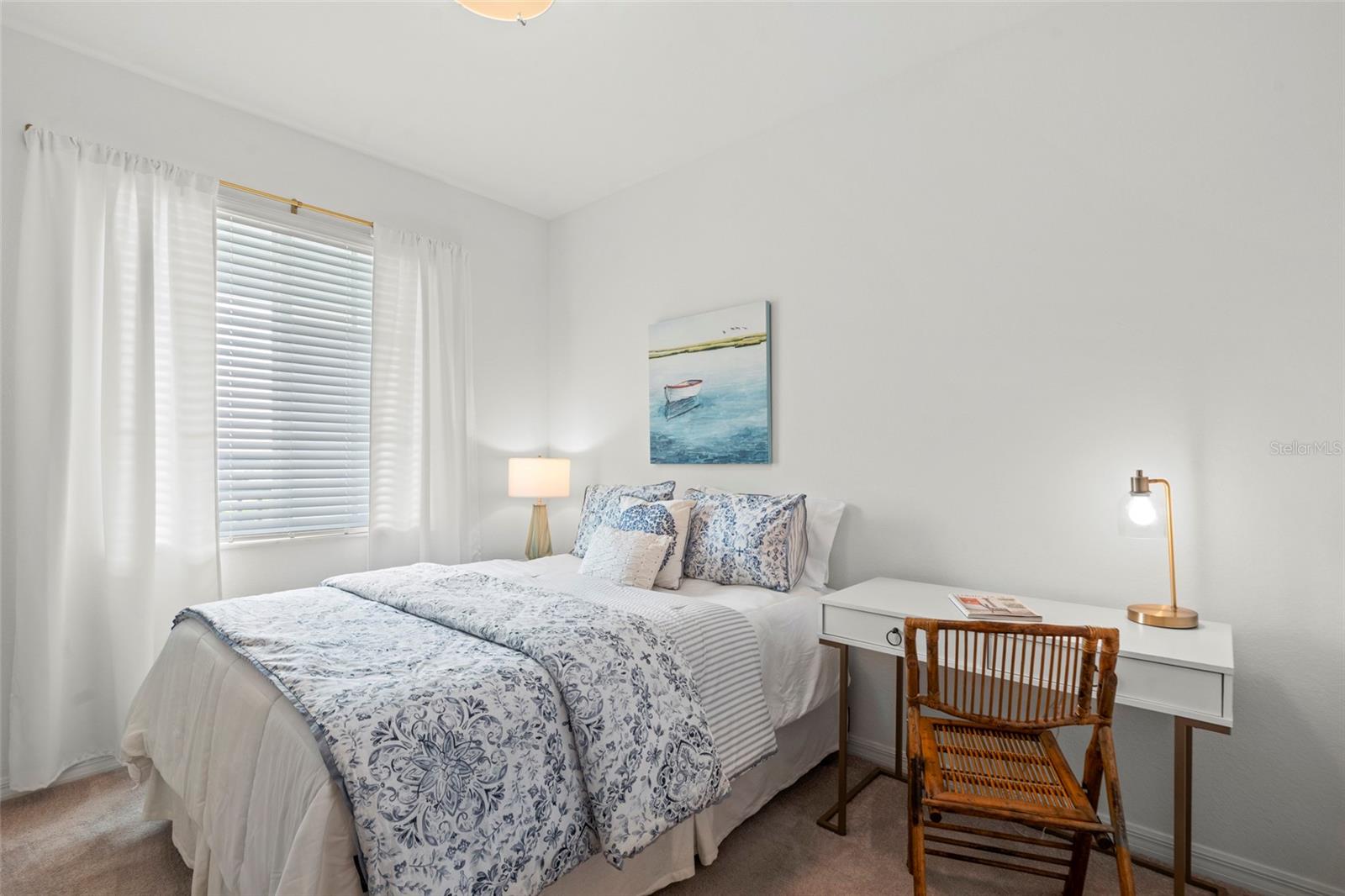 Image 20 of 61 For 14061 Heritage Landing Boulevard 445