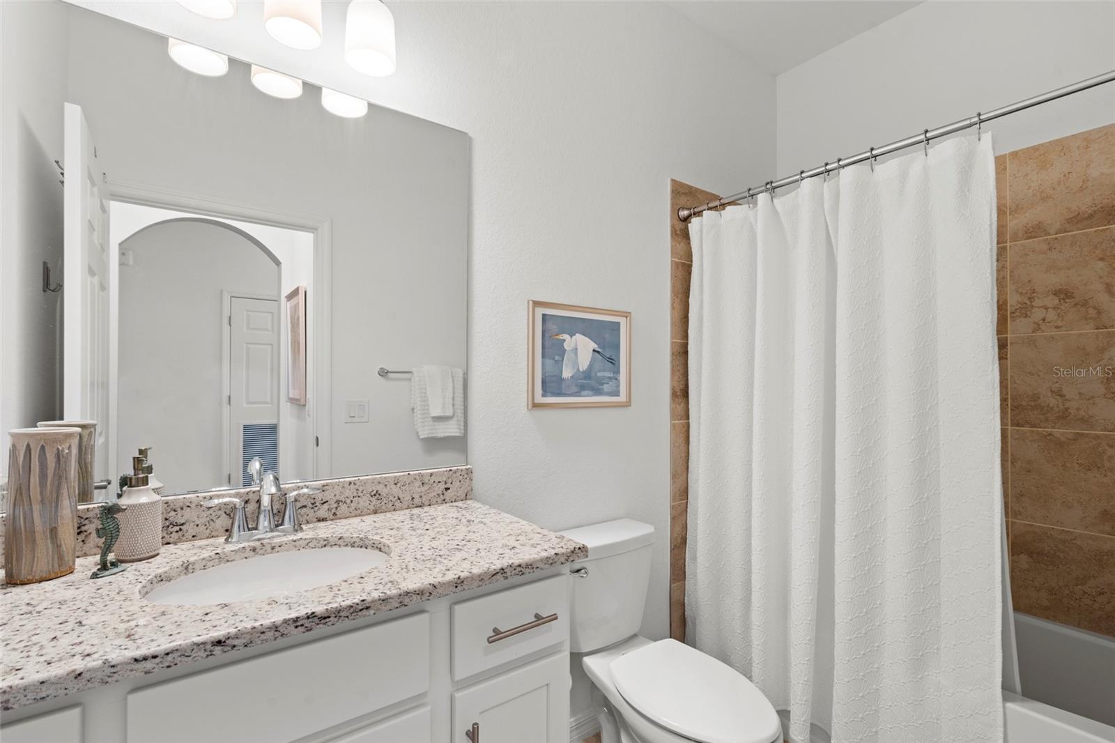 Image 22 of 61 For 14061 Heritage Landing Boulevard 445