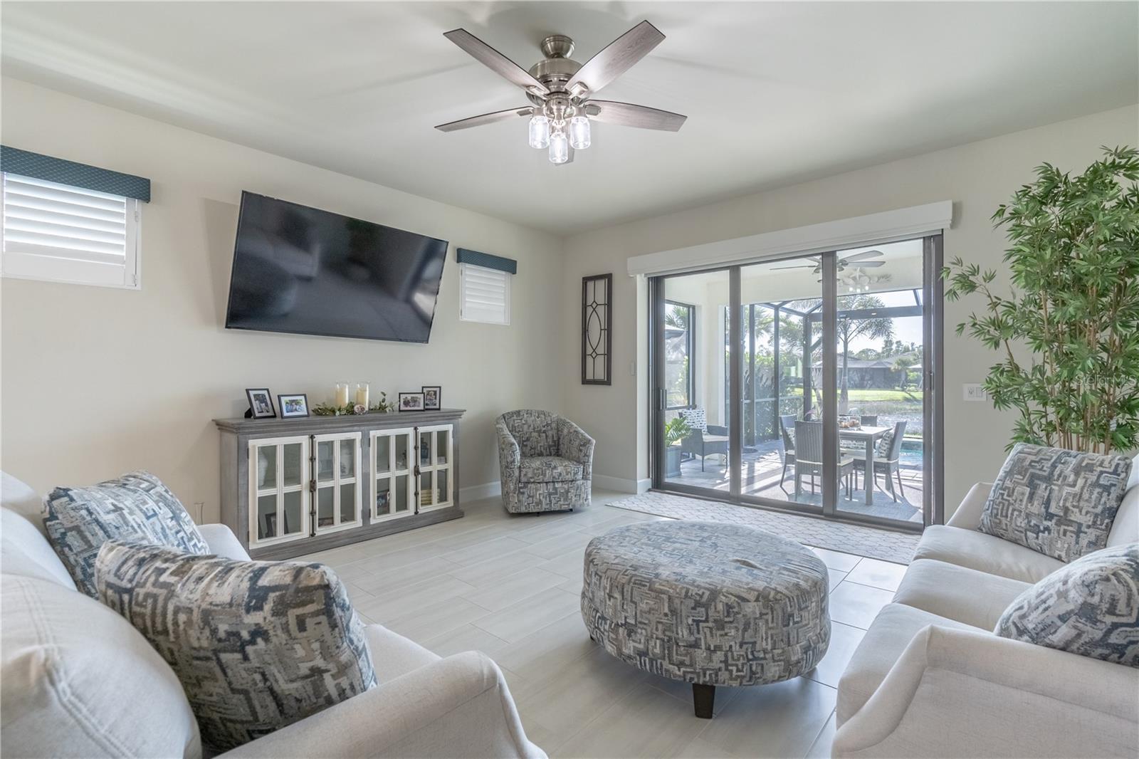 Image 17 of 81 For 6763 Winding Cypress Drive