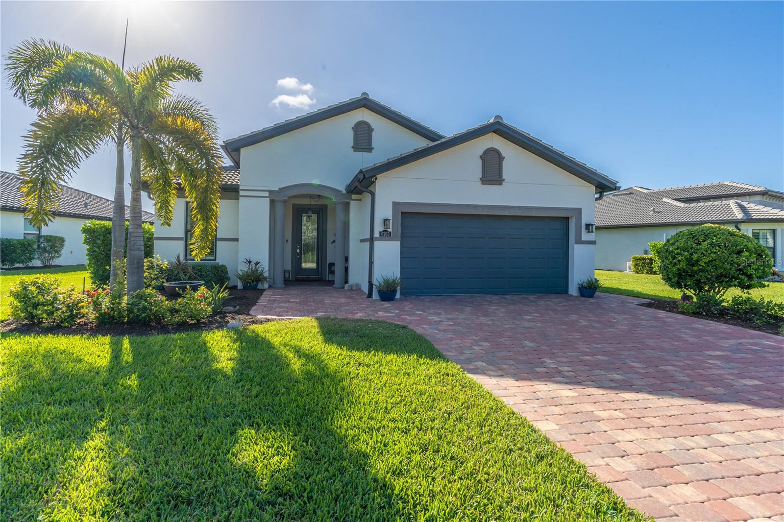 Image 4 of 81 For 6763 Winding Cypress Drive
