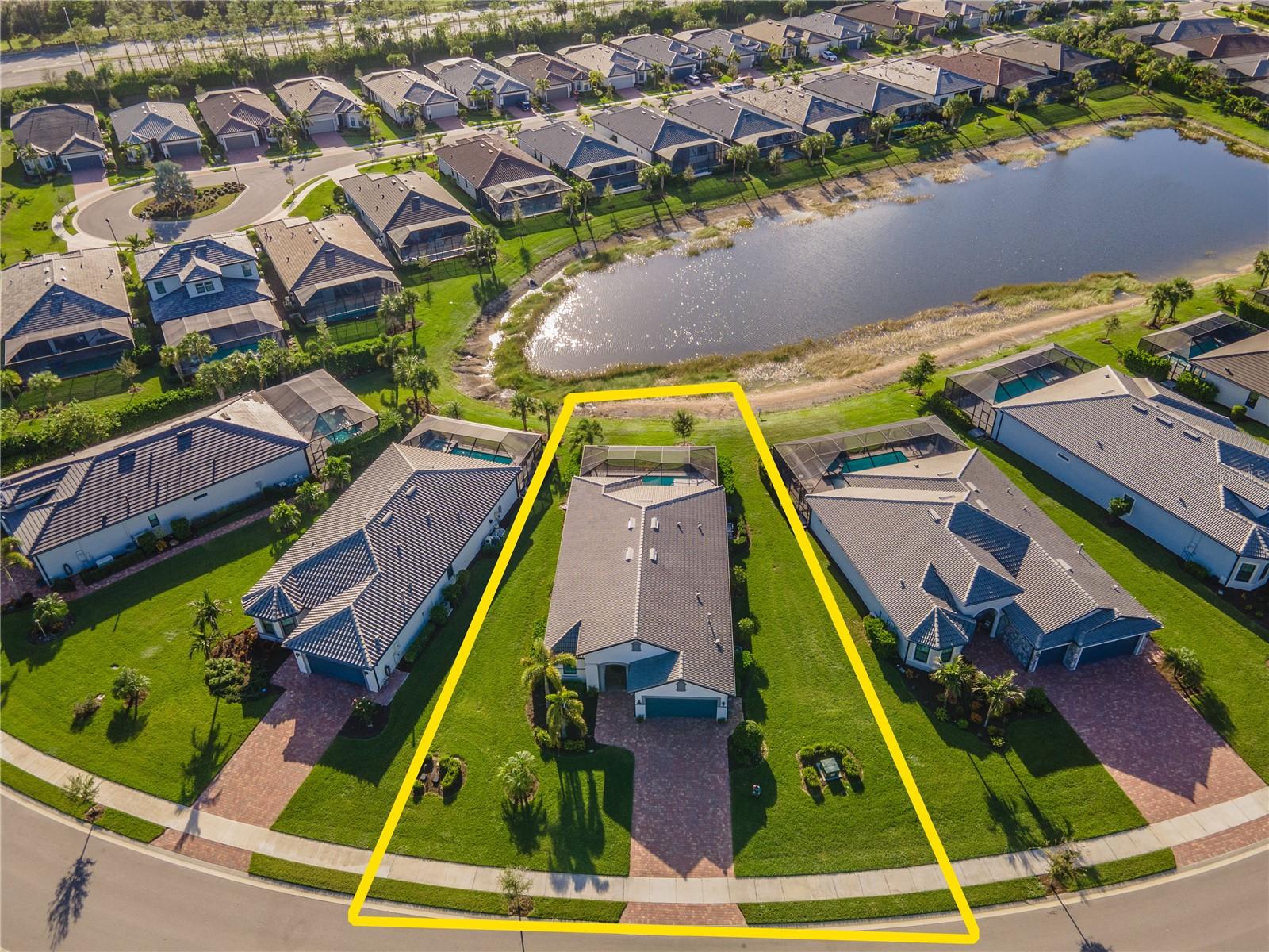 Image 64 of 81 For 6763 Winding Cypress Drive