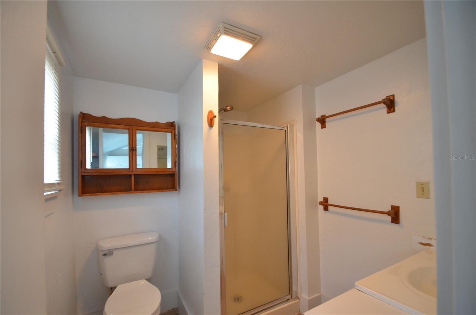 Listing photo id 9 for 214 Whidden Street