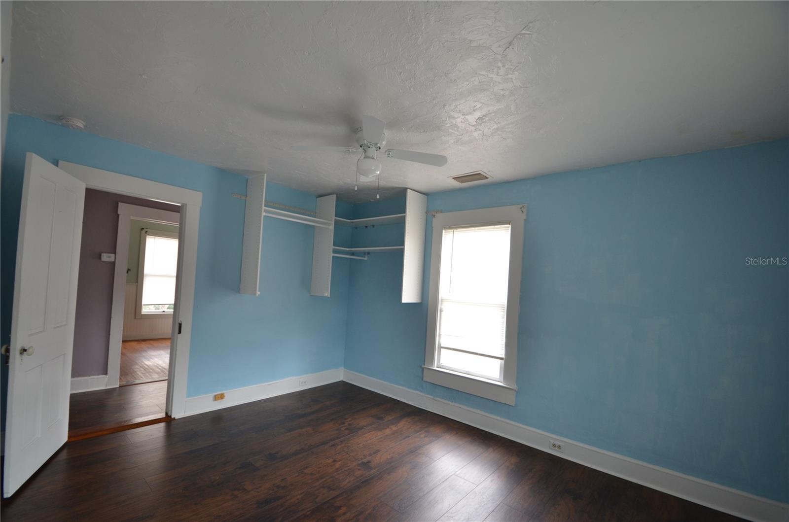 Listing photo id 20 for 214 Whidden Street