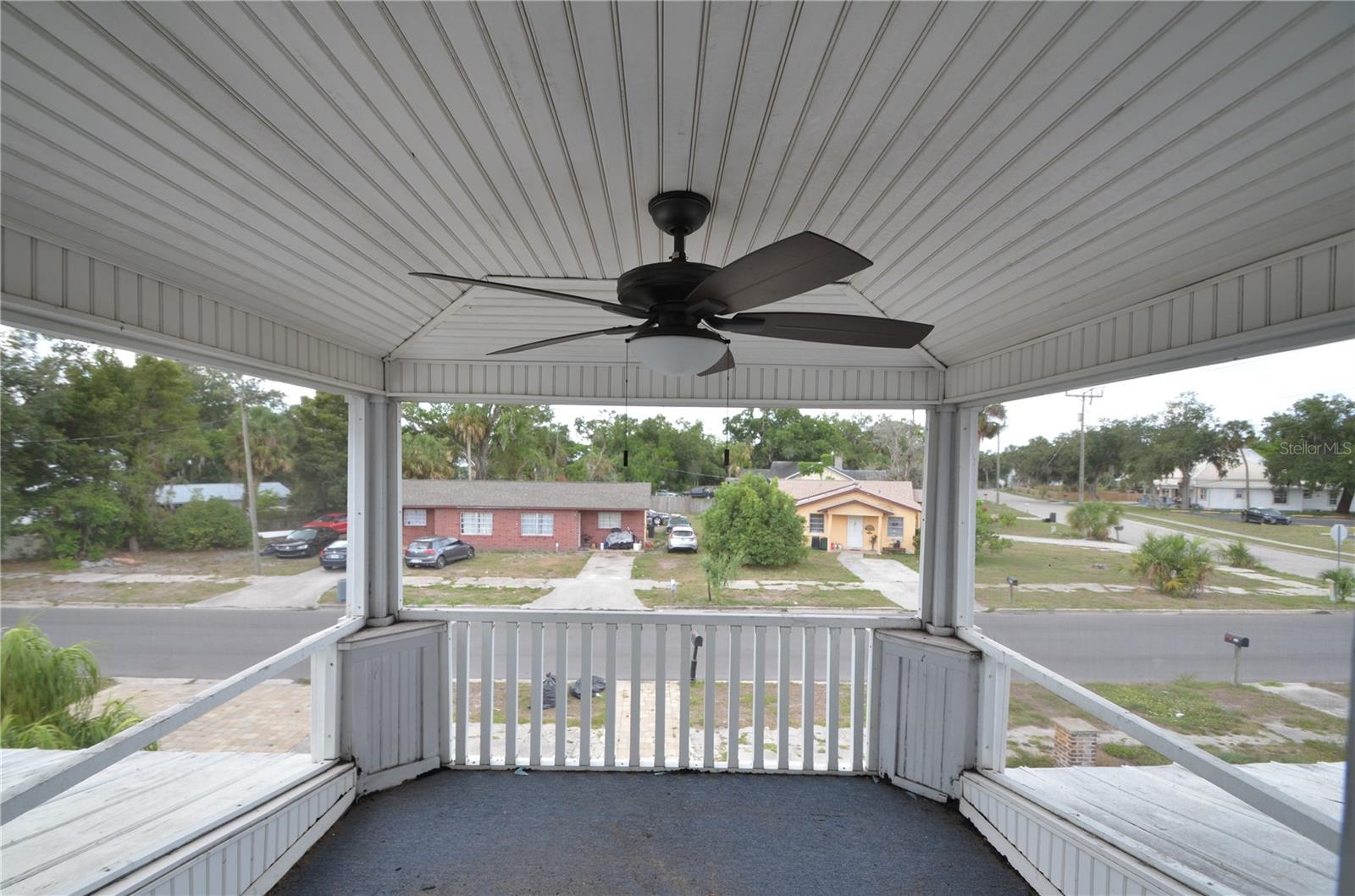 Listing photo id 21 for 214 Whidden Street