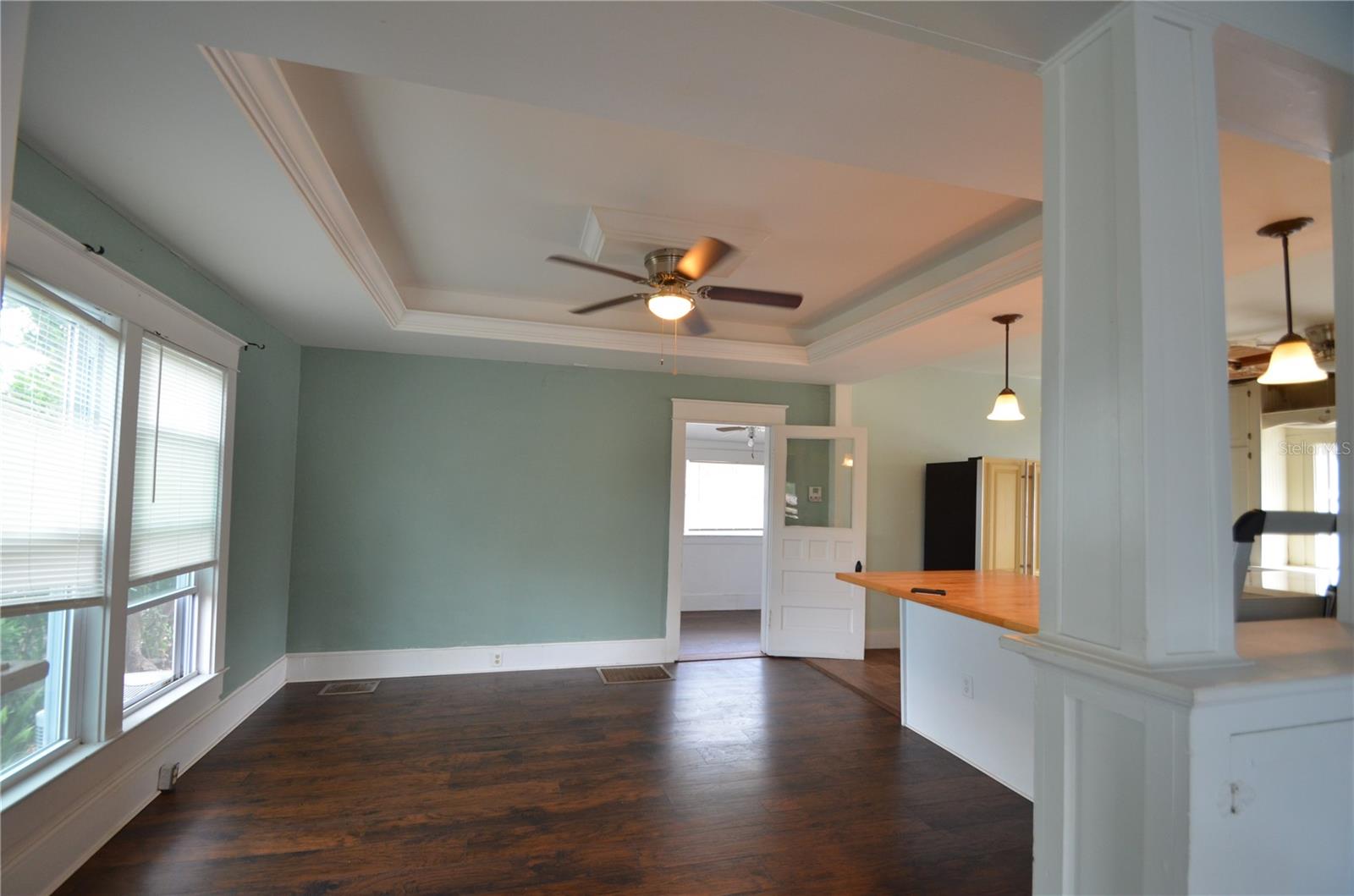 Listing photo id 5 for 214 Whidden Street