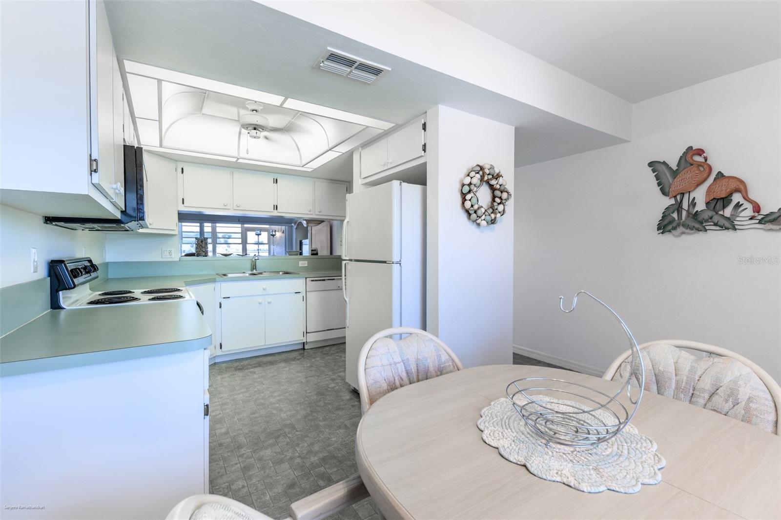 Image 10 of 51 For 11644 Egret Circle 1902
