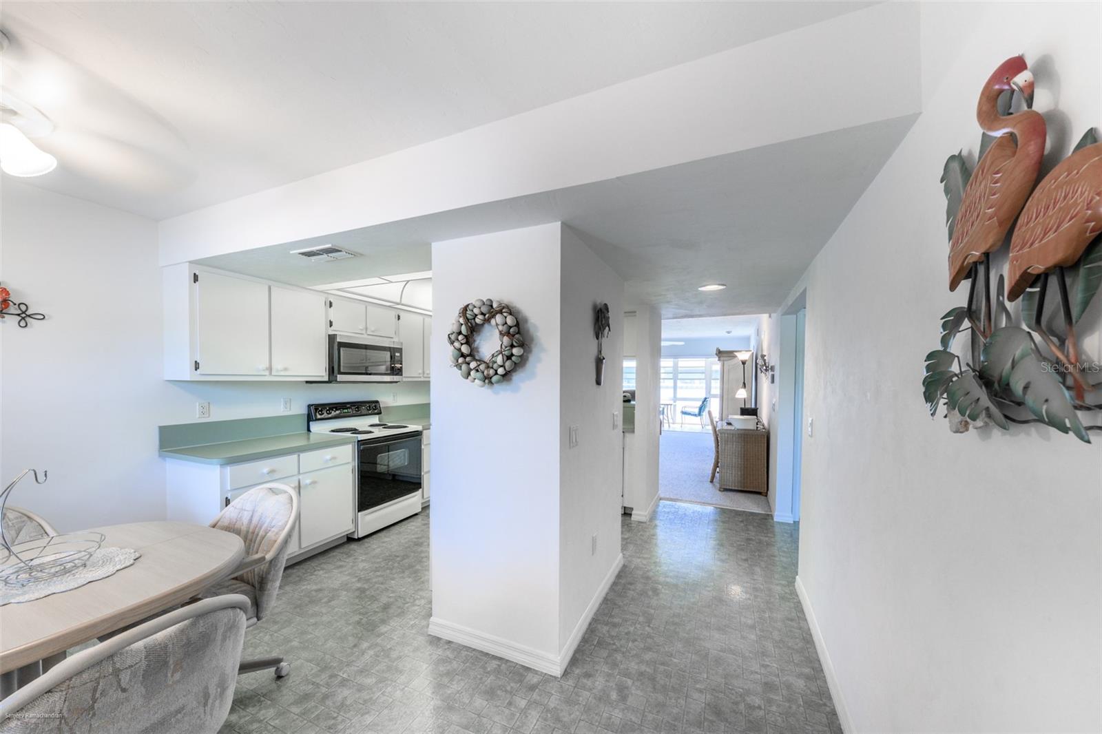 Image 14 of 51 For 11644 Egret Circle 1902