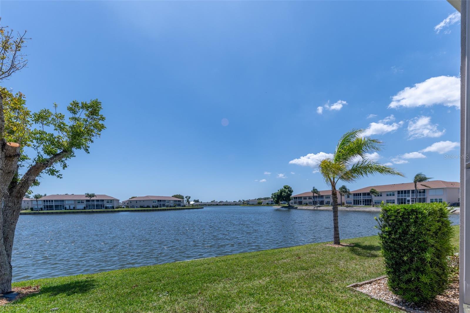 Image 4 of 51 For 11644 Egret Circle 1902