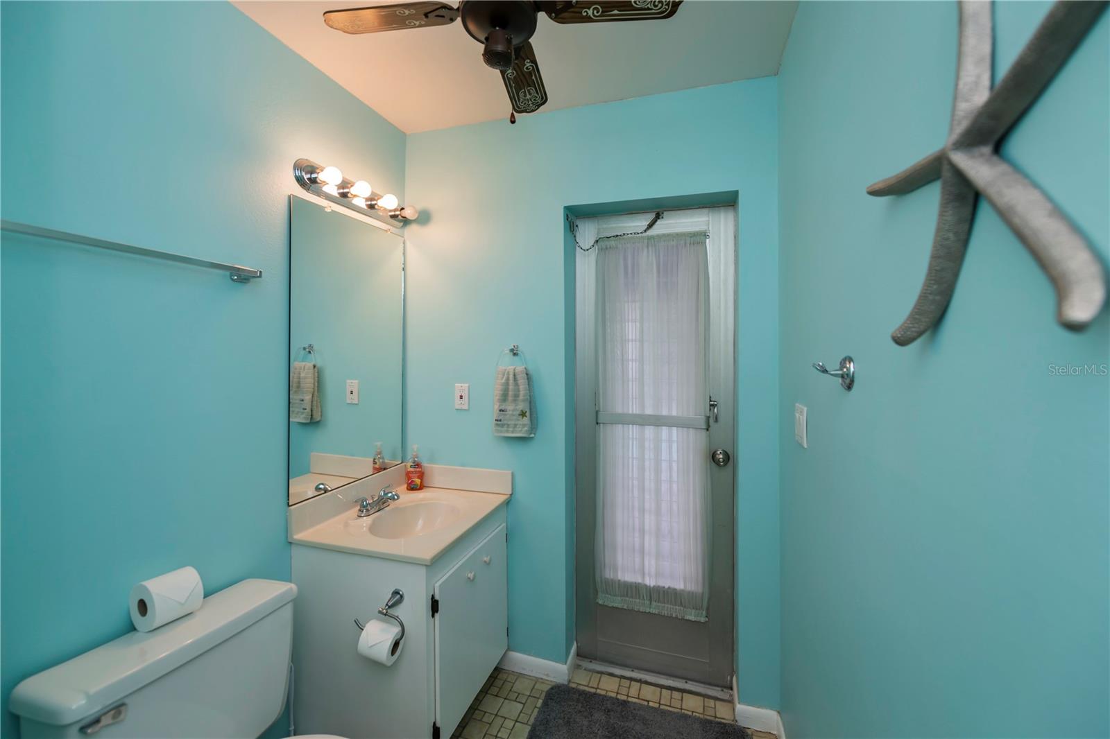 Image 44 of 57 For 543 Mayview Avenue Nw