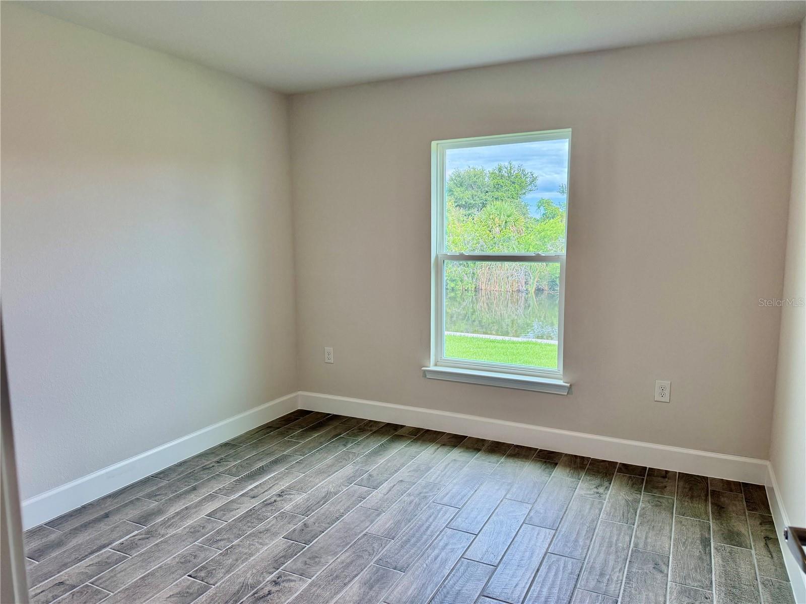 Image 22 of 41 For 13236 Pace Circle