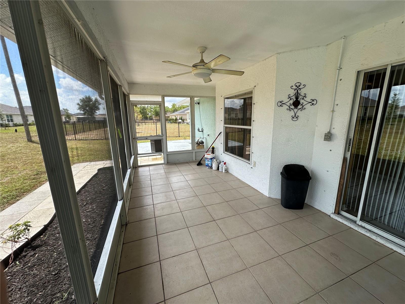 Image 19 of 27 For 16072 Galiano Court