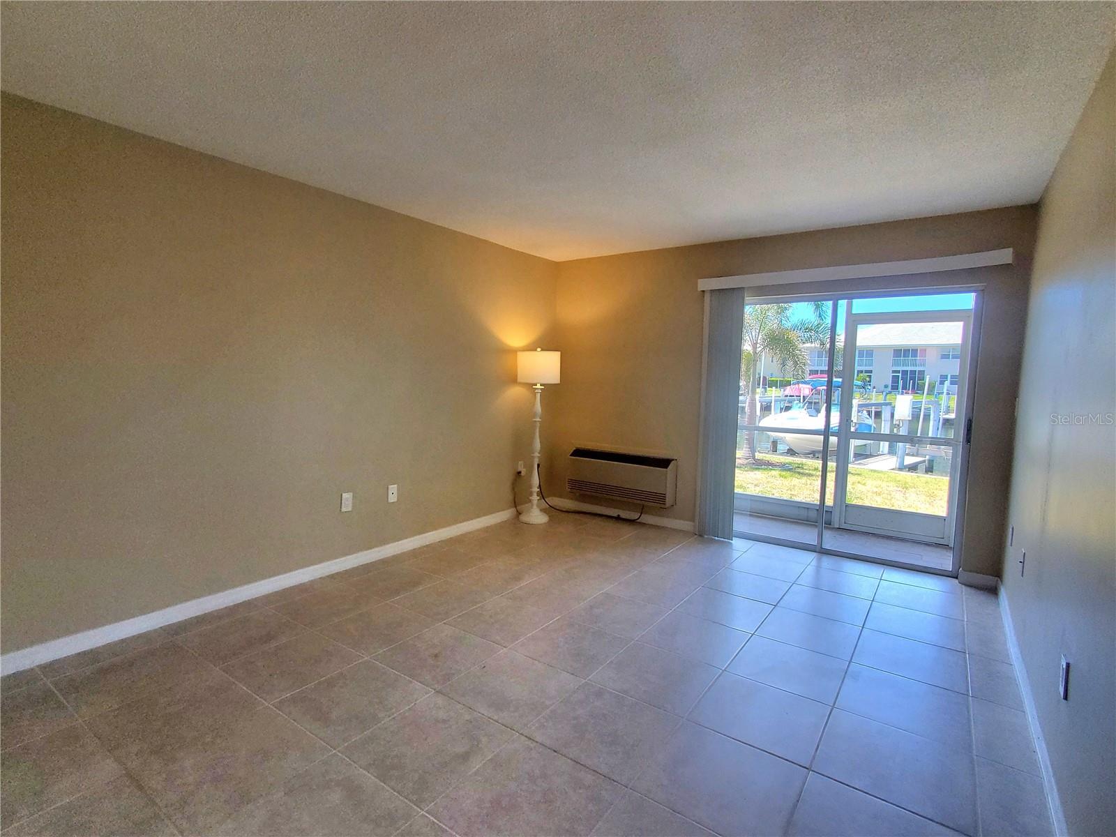 Image 13 of 24 For 311 Garvin Street 207b