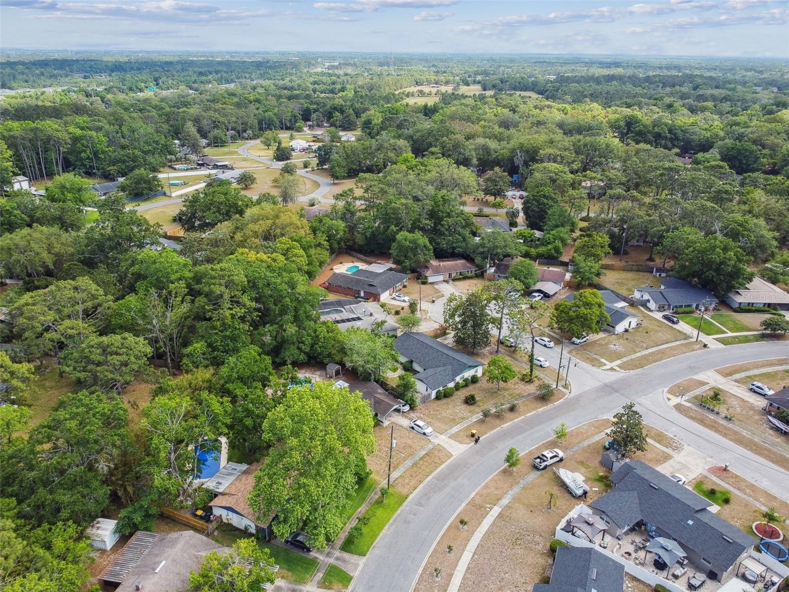 Image 33 of 37 For 6171 Hill View Court