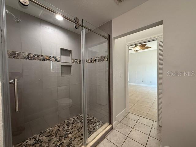 Image 31 of 46 For 17380 Bayharbor Circle