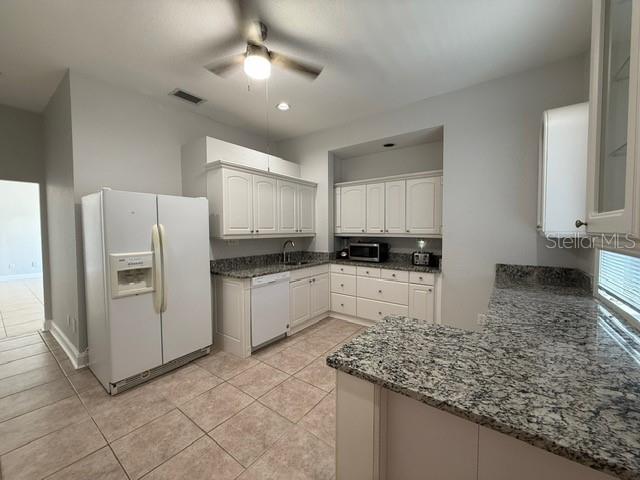 Image 34 of 46 For 17380 Bayharbor Circle
