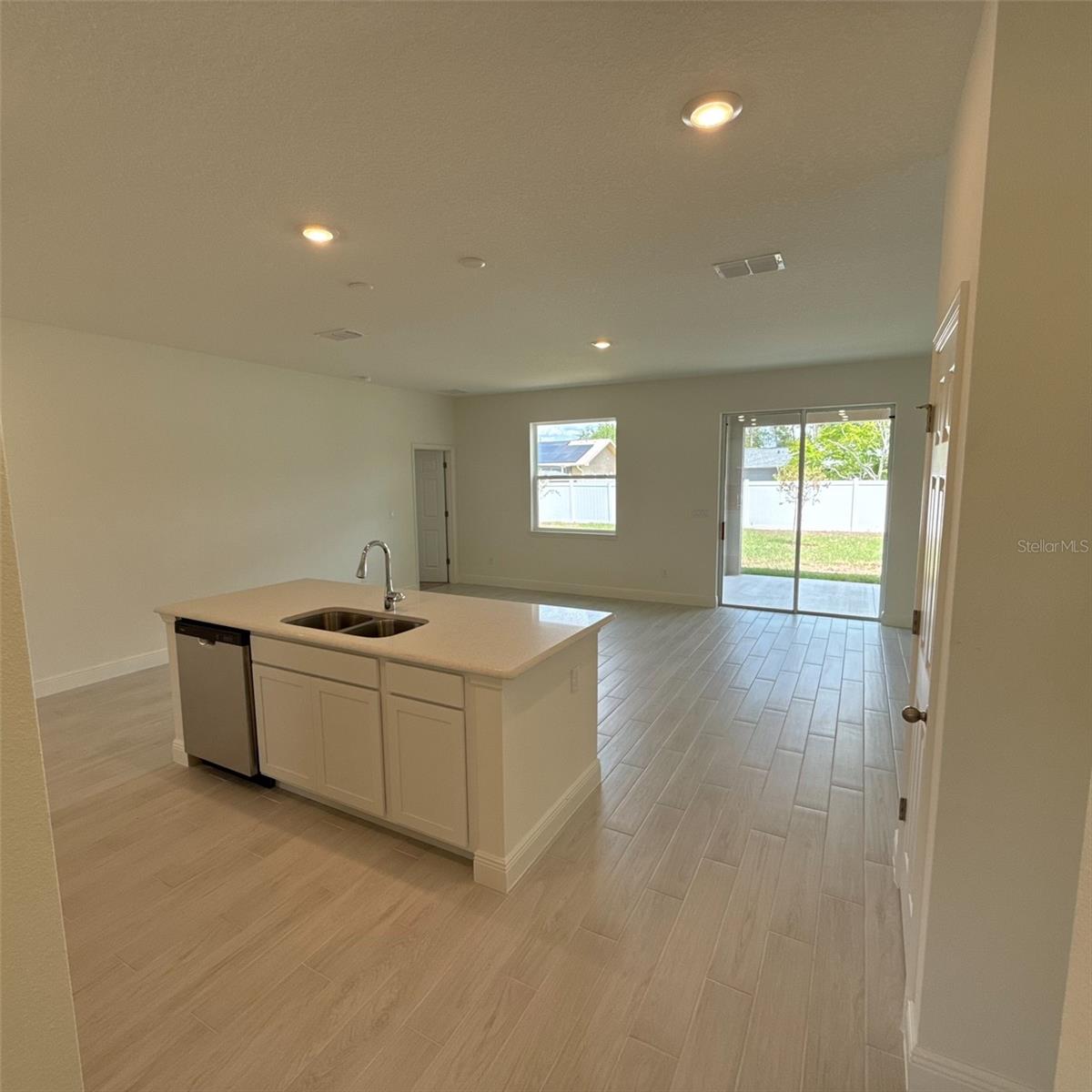 Image 6 of 15 For 106 Forrester Place