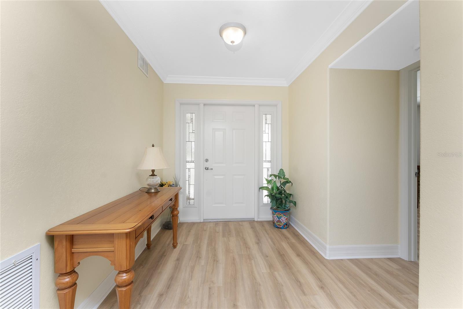Image 3 of 64 For 101 N Marion Ct  215