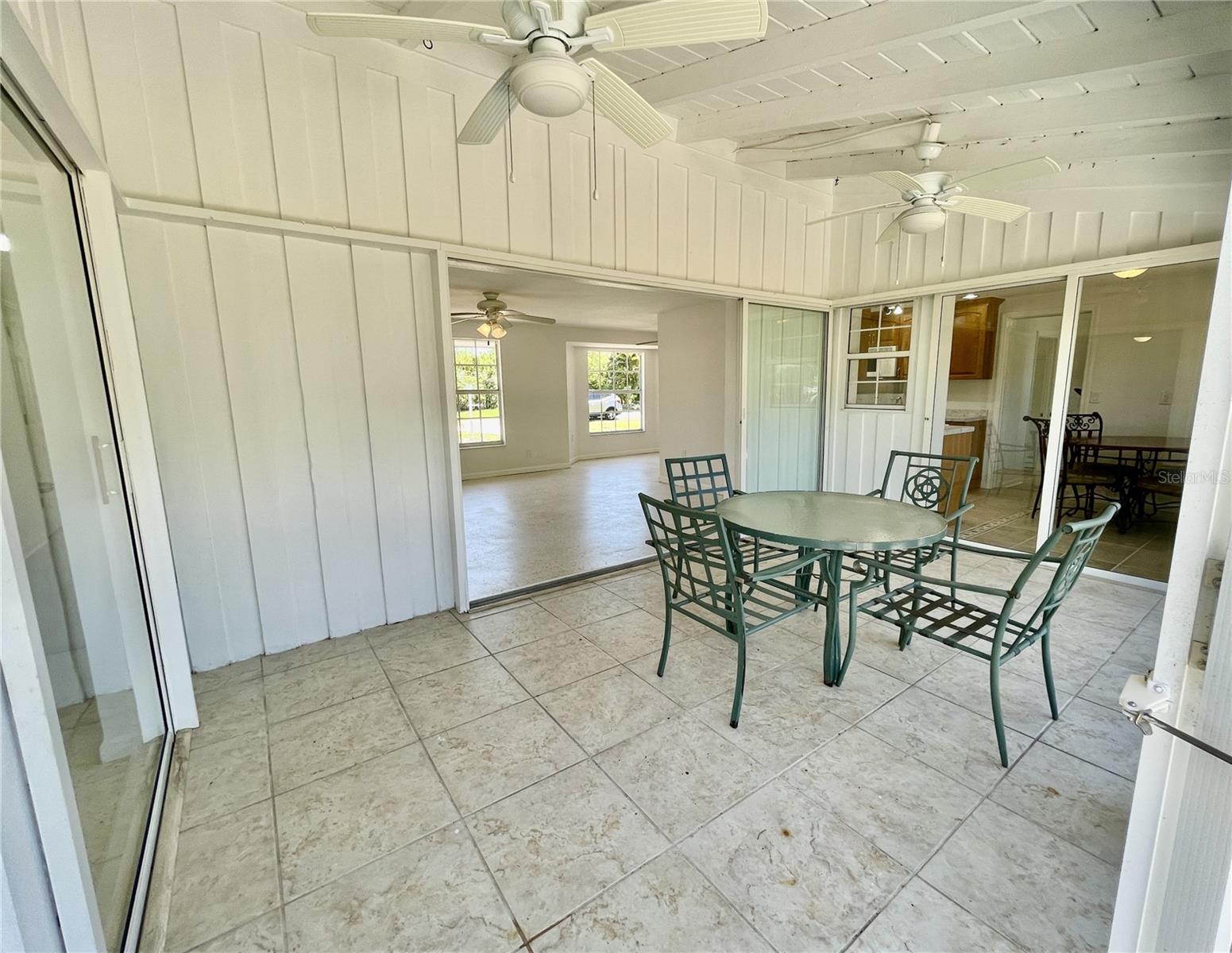 Image 32 of 45 For 700 Dolphin Parkway