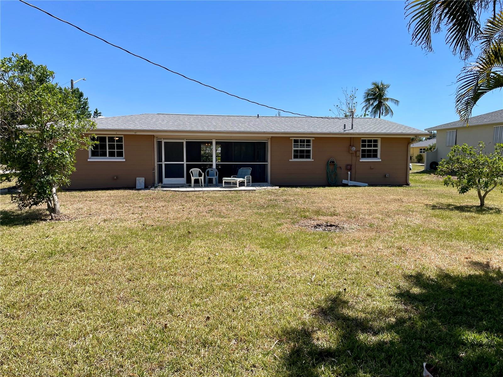 Image 34 of 45 For 700 Dolphin Parkway