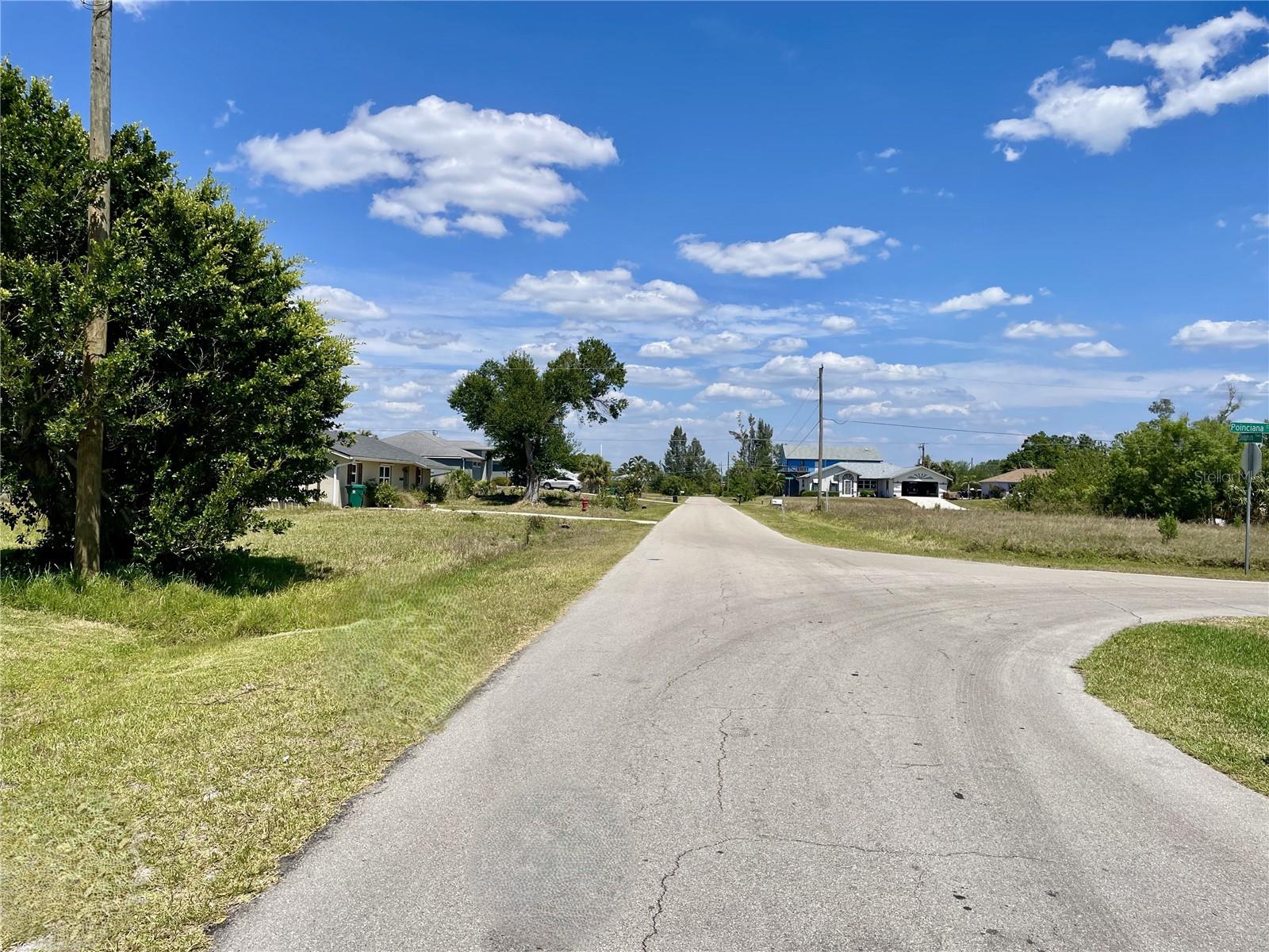 Image 39 of 45 For 700 Dolphin Parkway
