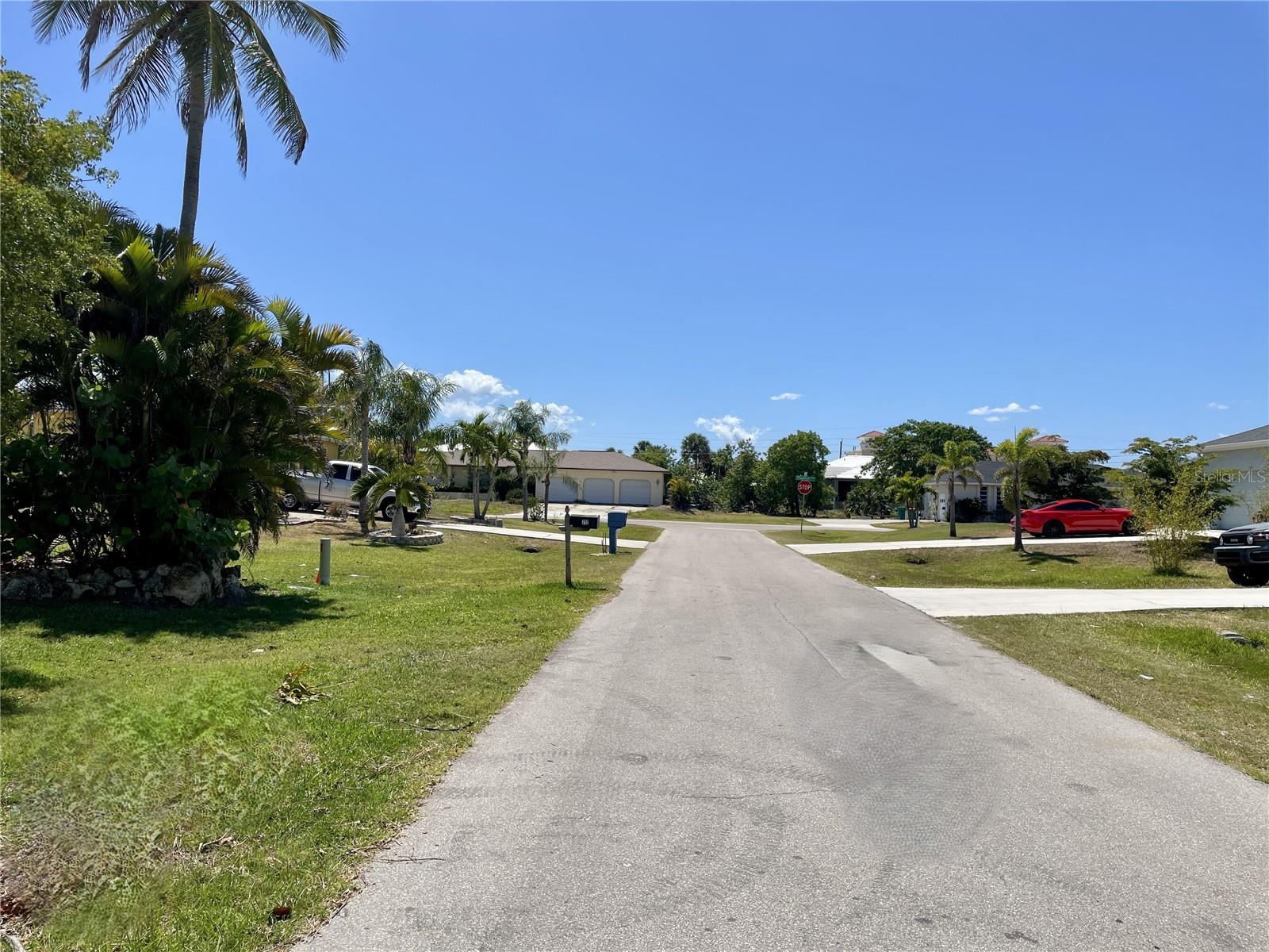 Image 41 of 45 For 700 Dolphin Parkway