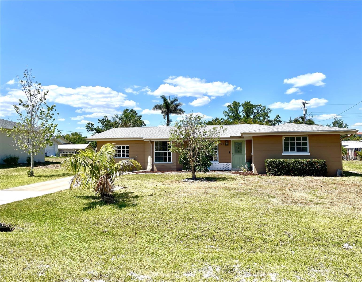 Image 42 of 45 For 700 Dolphin Parkway