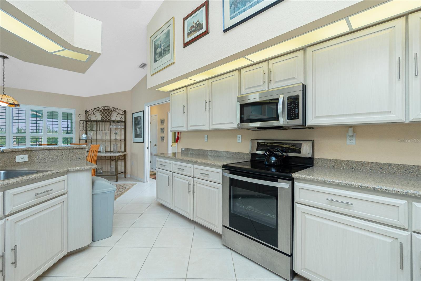 Image 10 of 73 For 1374 Grebe Drive
