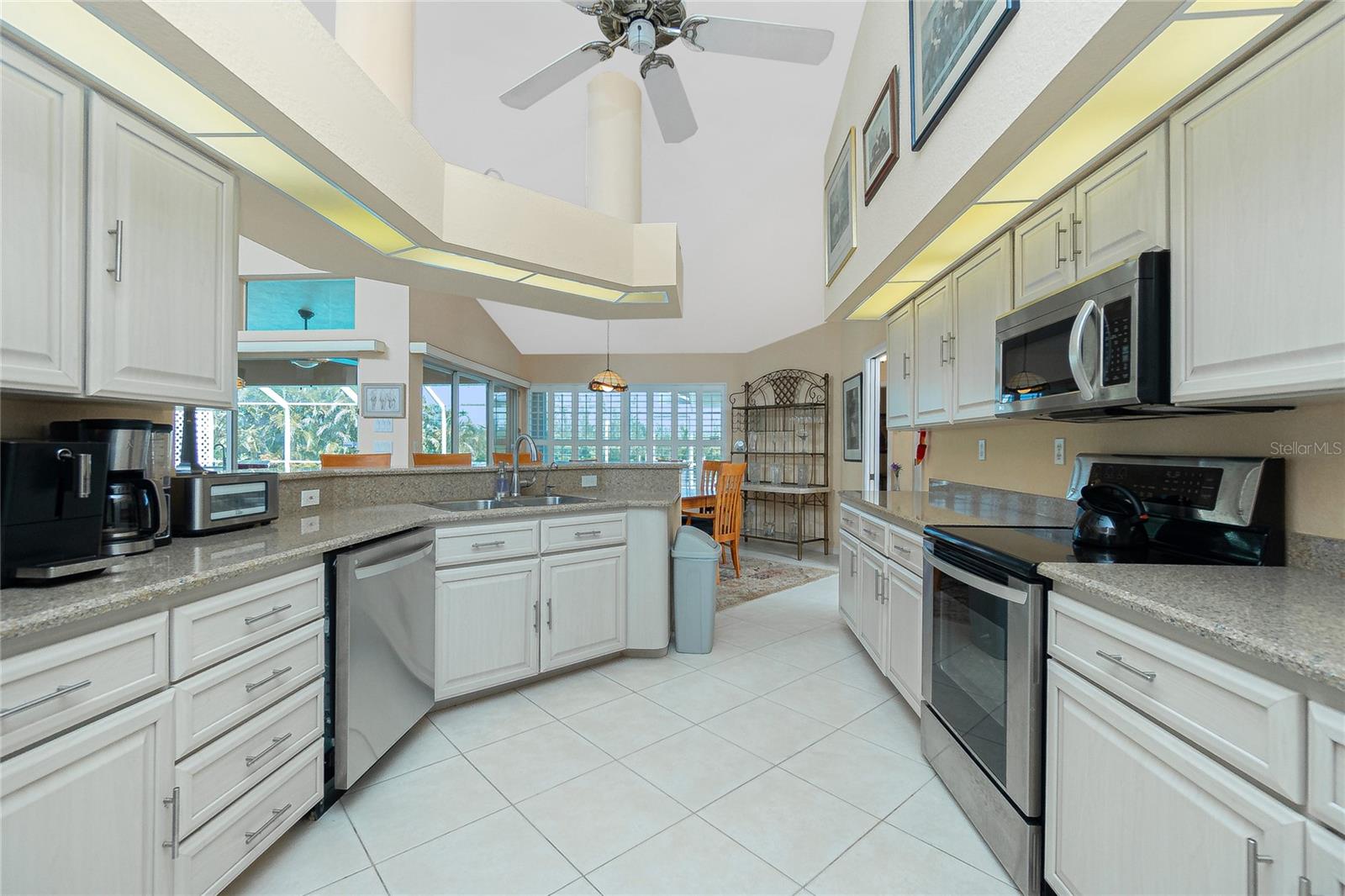 Image 12 of 73 For 1374 Grebe Drive