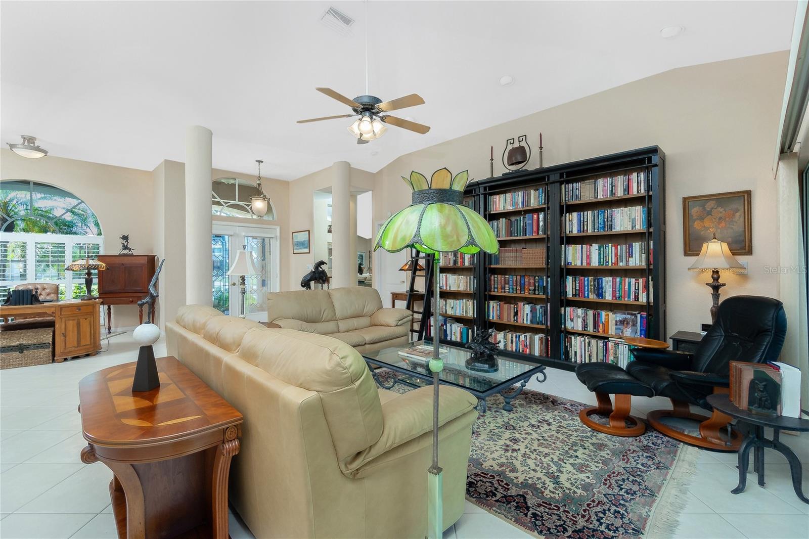 Image 18 of 73 For 1374 Grebe Drive