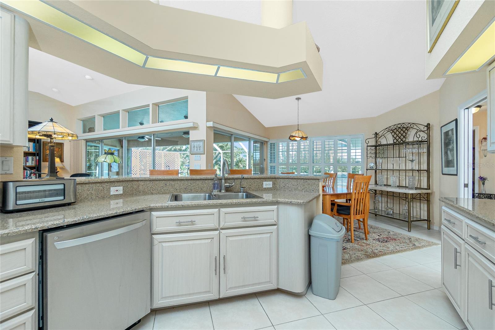 Image 19 of 73 For 1374 Grebe Drive