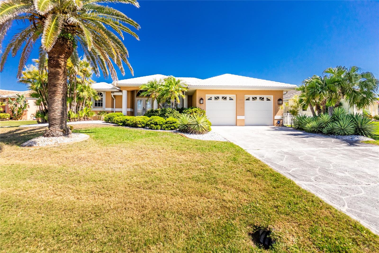 Image 2 of 73 For 1374 Grebe Drive