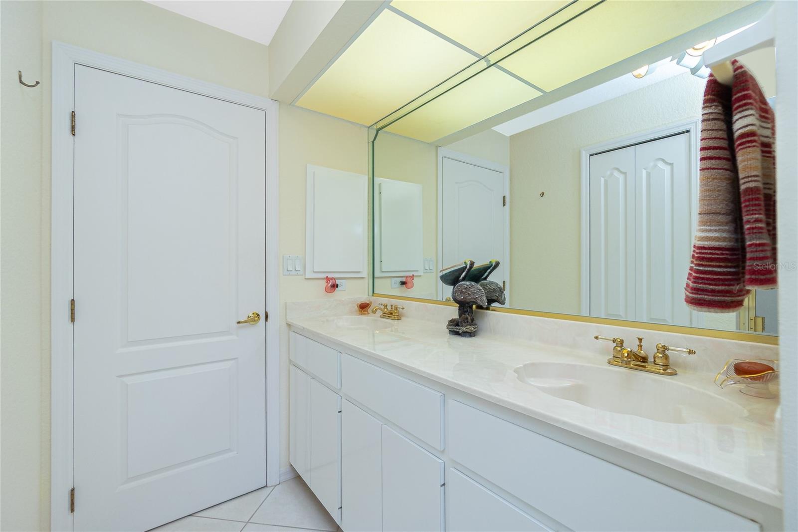 Image 36 of 73 For 1374 Grebe Drive