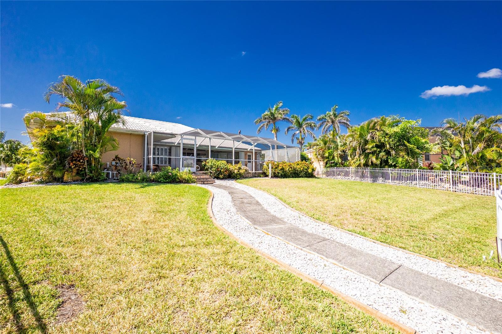 Image 48 of 73 For 1374 Grebe Drive