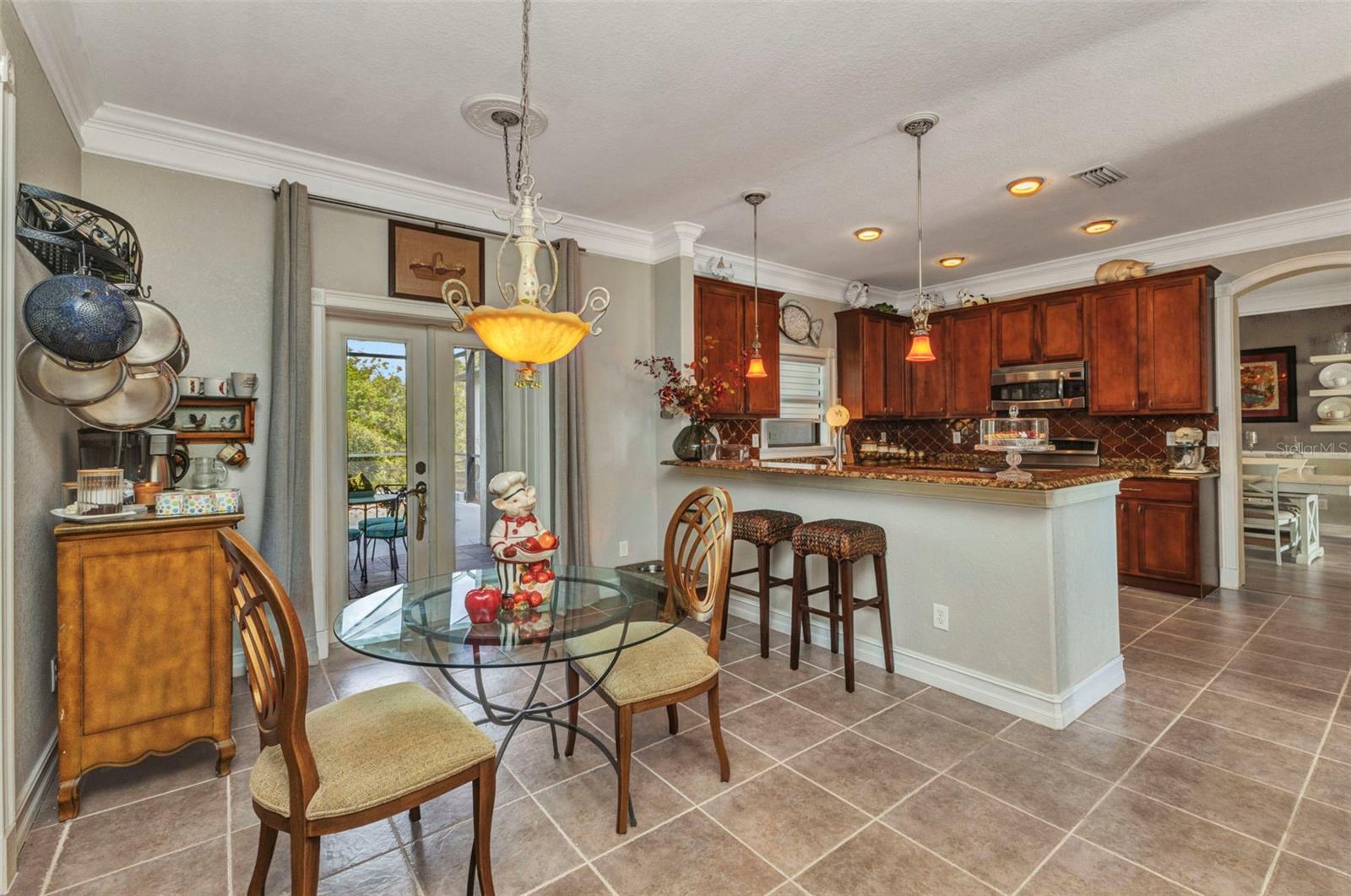 Image 14 of 46 For 9239 Impala Circle