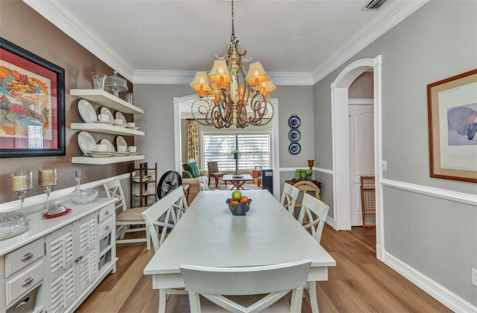 Image 4 of 46 For 9239 Impala Circle