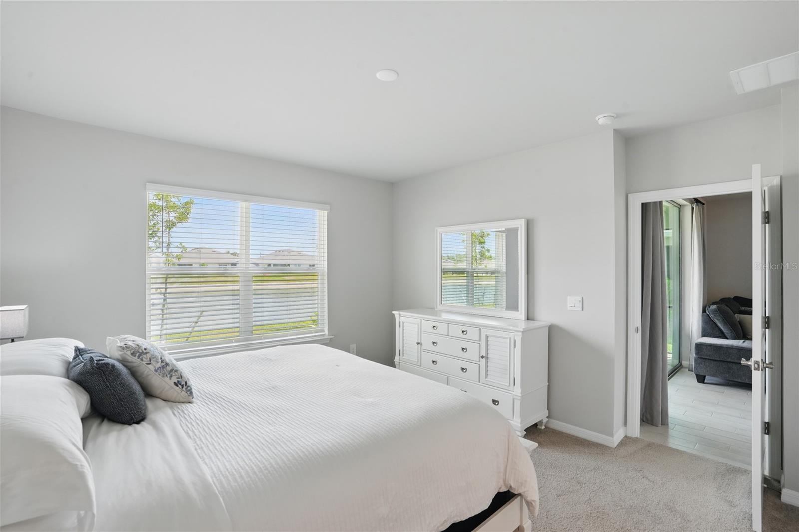 Image 13 of 35 For 16079 Bandermill Drive