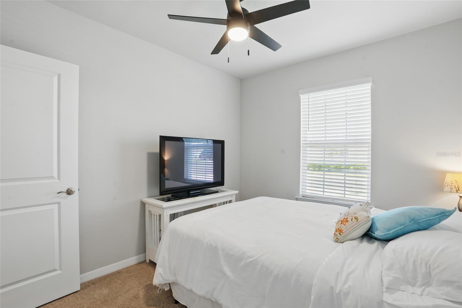 Image 16 of 35 For 16079 Bandermill Drive